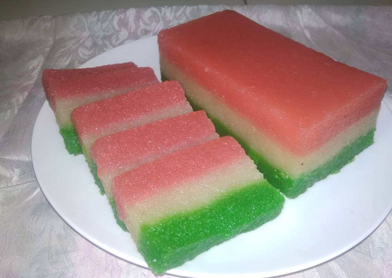 Kue Rumput Fatimah/Kue Kelapa Kukus