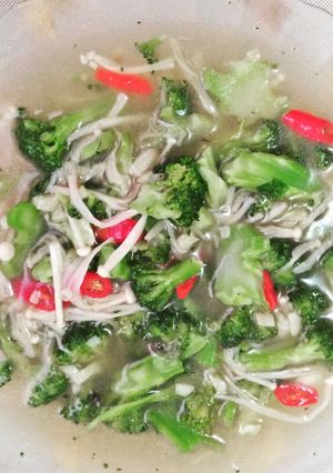 Foto resep Cah Brokoli Jamur Enoki