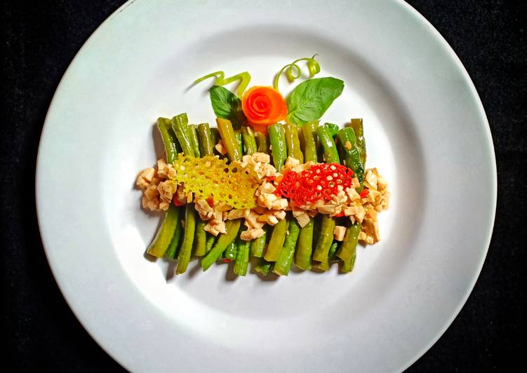 Tumis Kacang Panjang Tahu (Sauteed Long Beans Tofu)