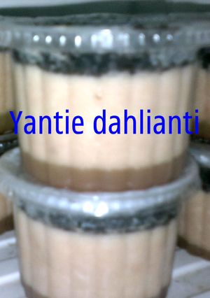 Foto resep es cream coklat toping oreo