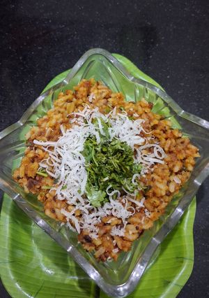 A picture of Besan Bhat (Besan Rice).