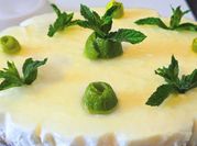 Una foto di torta ananas