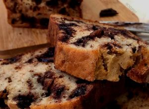 Une photo de Gâteau healthy à la compote de pomme et pépites de chocolat