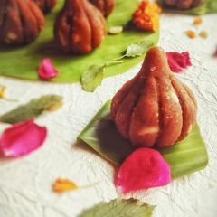 Butterscotch milk and Chickpea Modak A picture of Butterscotch milk and Chickpea Modak.