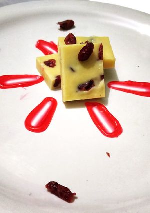 A picture of Cranberry Fudge.