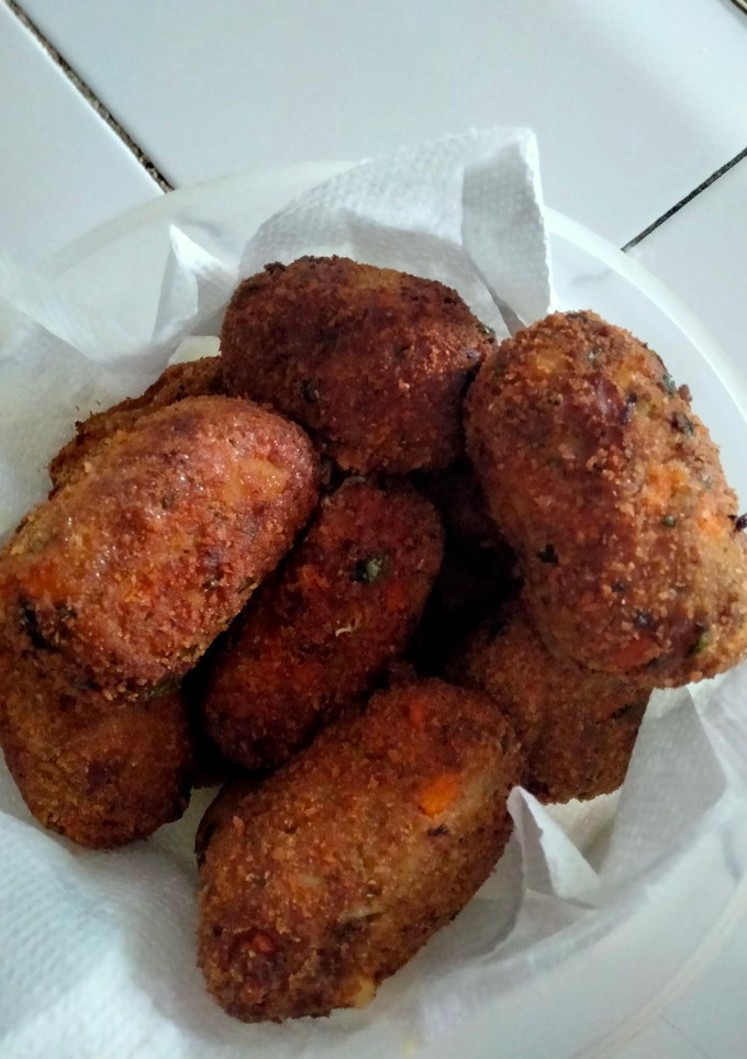 Una foto de Croquetas de atún rellenas de queso manchego