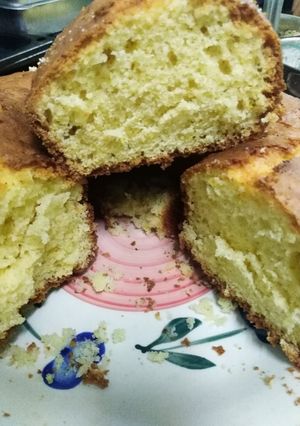 Una foto de Budín De naranja húmedo