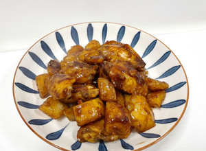 超好下飯「薯仔炆雞翼」 的食譜成品照片