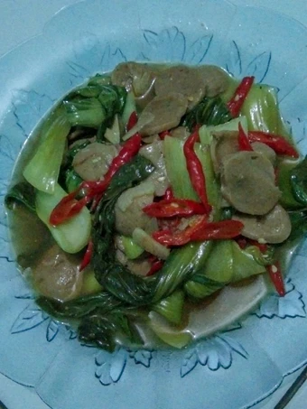 Langkah Mudah untuk Membuat Resep Tumis pokcoy baso saus tiram yang Sempurna