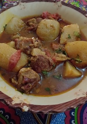 A picture of Shaljam gosht.