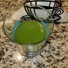 Refreshing green juice A picture of Refreshing green juice.