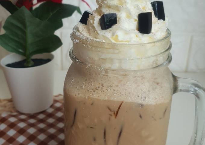 Cara Membuat Es Hazelnut Resep Hazelnut Latte CINCAU oleh Mommy Nawla#Jeehan - Cookpad