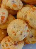Bizcochitos de Salame y Queso