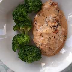 รูปของ Creamy Garlic Butter Chicken wih Lemon
