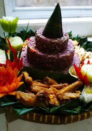 Foto resep Nasi tumpeng megono sederhana