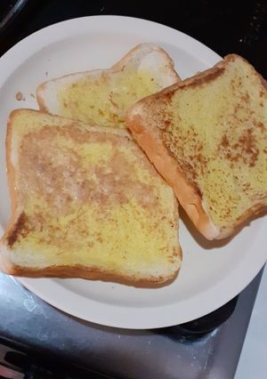 Una foto de Emparedado con huevo🍳