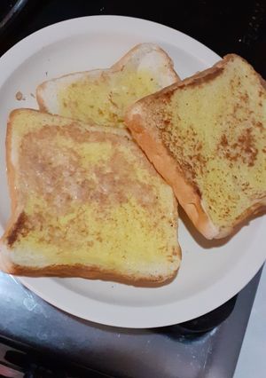 Una foto de Emparedado con huevo🍳