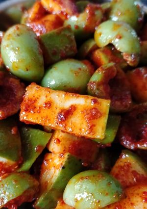 ઇન્સ્ટન્ટ ખાટું અથાણું (Instant Khatu Athanu Recipe In Gujarati) રેસીપી મુખ્ય ફોટો