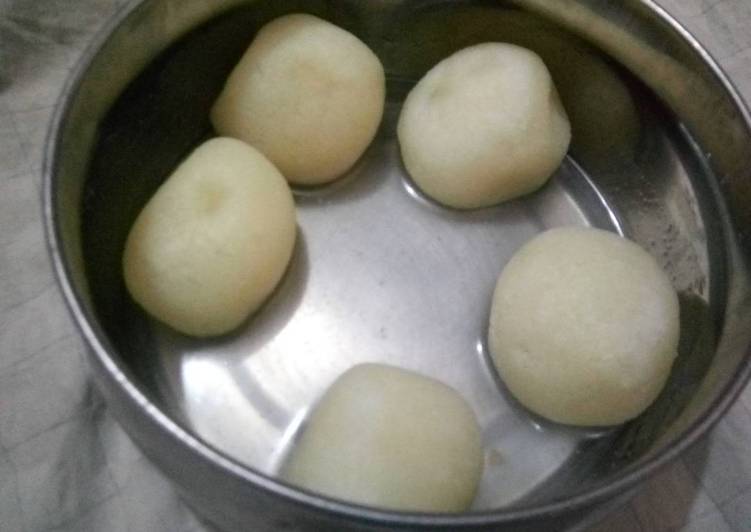 Suji Rasgulla
