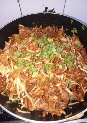 કોલીફલાવર ચાંઉમીન (Cauliflower chowmein recipe in Gujarati) રેસીપી મુખ્ય ફોટો