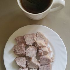 A picture of Black Tea and Nduma (Arrow roots).