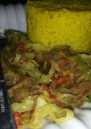 A picture of Couscous & cabbage soup.