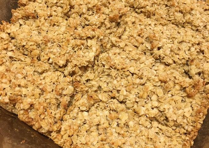 Easy honey flapjacks Recipe