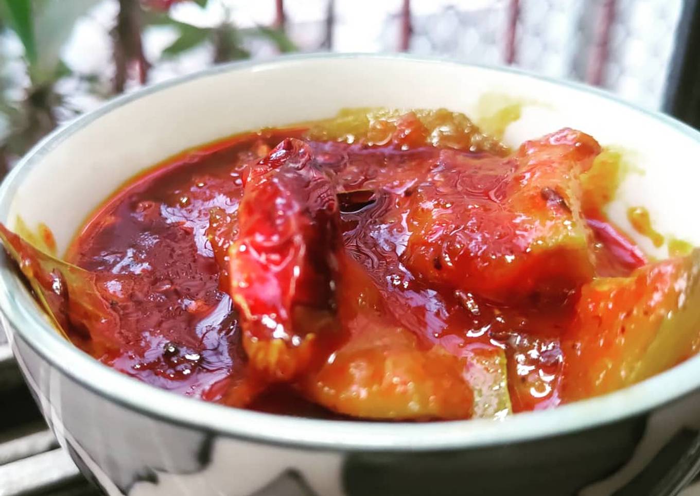 Raw mango laungi
