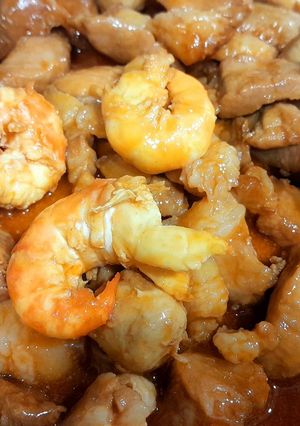 Hình của món Tôm nõn rang thịt.