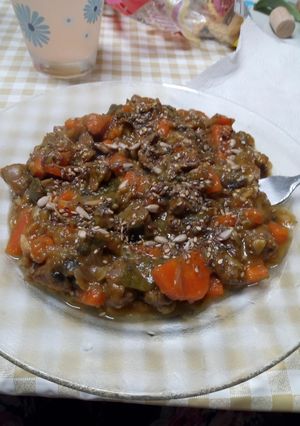 Una foto de Carne con verduras