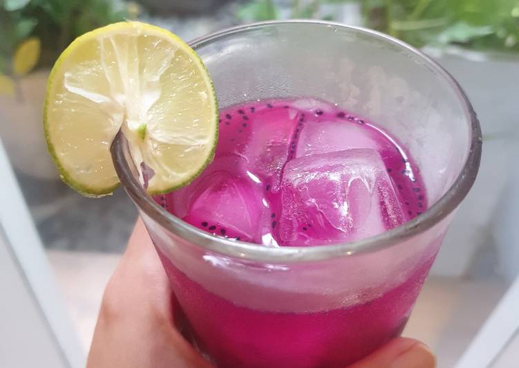 Red Dragon Fruit Lemonade