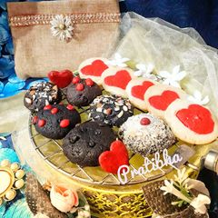 A picture of Eggless chocolate cookies.
