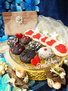 A picture of Eggless chocolate cookies.