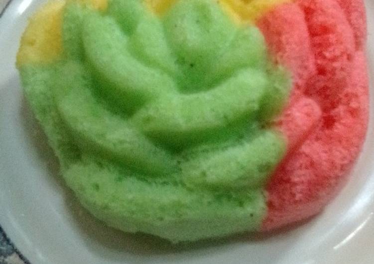 Cara Gampang Menyiapkan Putu ayu simpel &amp; irit (cetakan bolu mawar) Anti Gagal