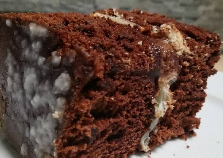 Bolo de chocolate e massa folhada