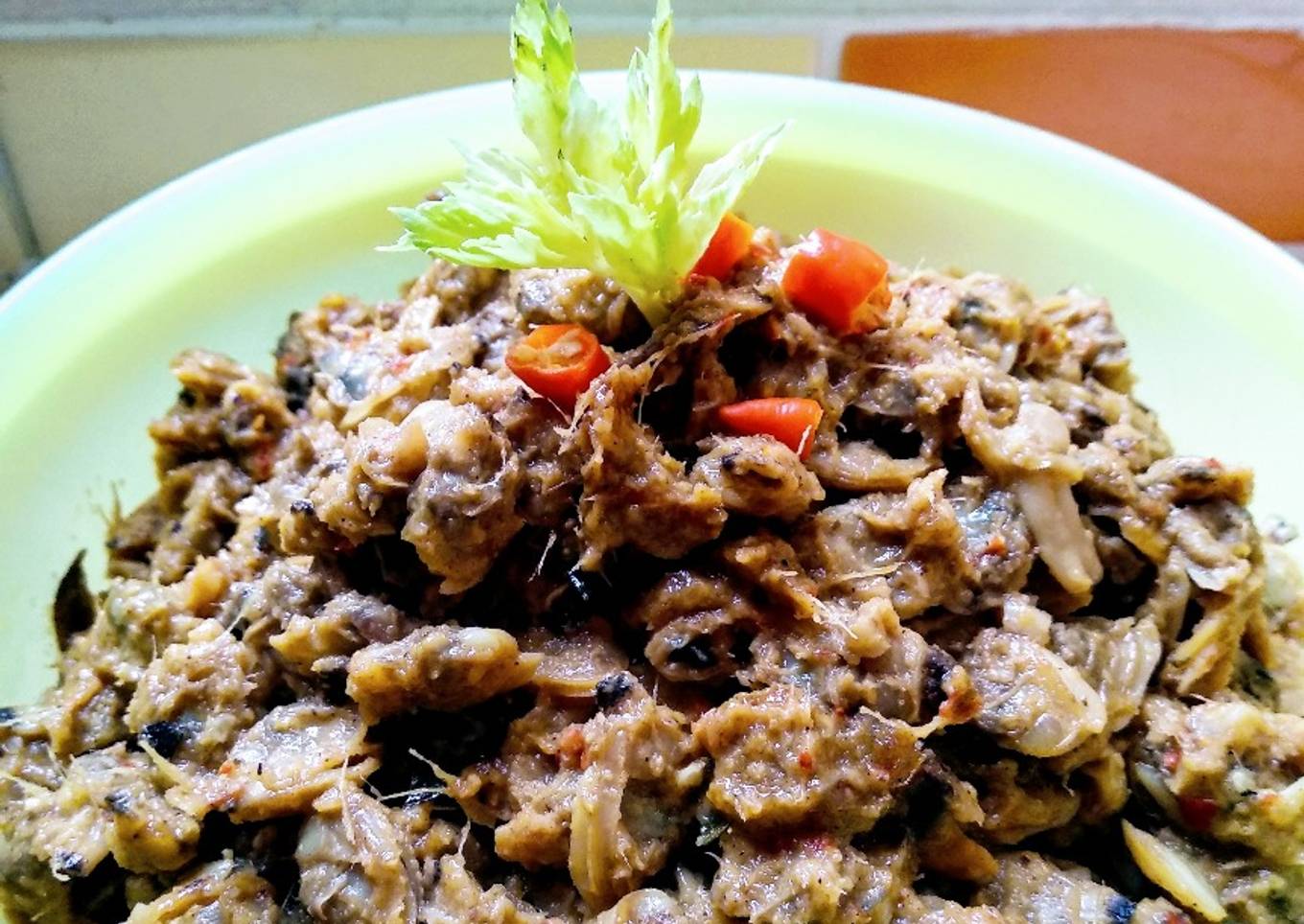 Randang lokan (rendang kerang)