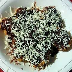 A picture of Pisang nugget Petra mommy.