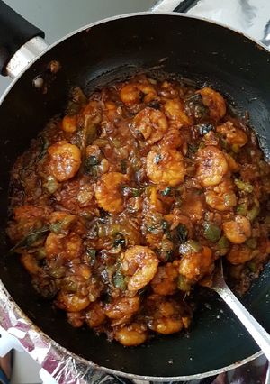 A picture of Prawns bitter guard curry.