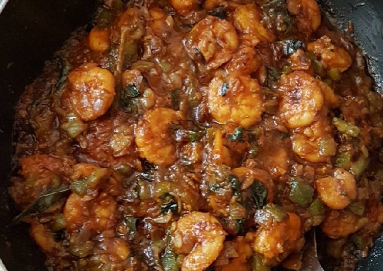 Easiest Way to Prepare Recipe of Prawns bitter guard curry