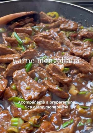Una foto de Carne Mongoliana