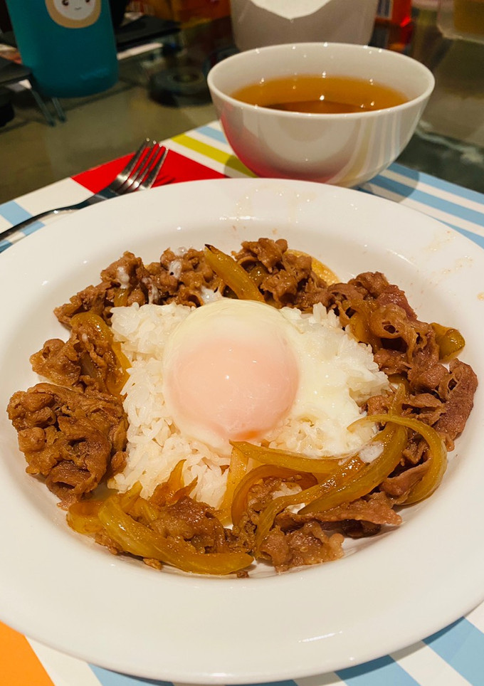 A picture of Gyudon.