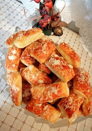 Szuper sajtos tönköly rudacskák 🧀 recept fotója