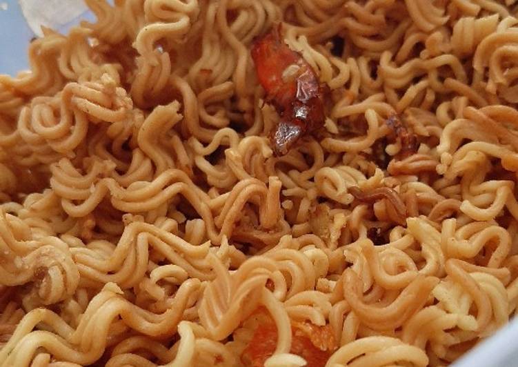 Resep Mie kriuk pedas yang Enak