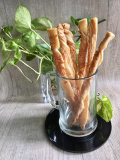 Foto resep Puff Pastry Cheese Sticks Simple
