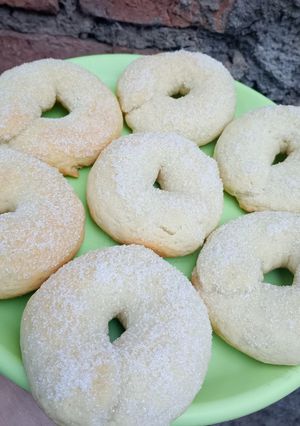 Una foto de Rosquitos de vino🍷😋