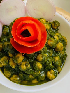 A picture of Palak chana.