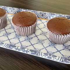 Una foto de Muffins de remolacha (beterraba/betabel) con chocolate