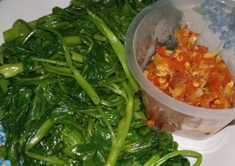 urutan  Lalapan kangkung yang Bikin Ngiler