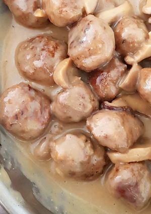 A picture of Homemade Meatballs in Creamy Sauce.