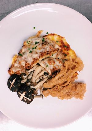 รูปของ Gratinated Milky Mushroom with Bolognese sauce and Assorted Mushroom